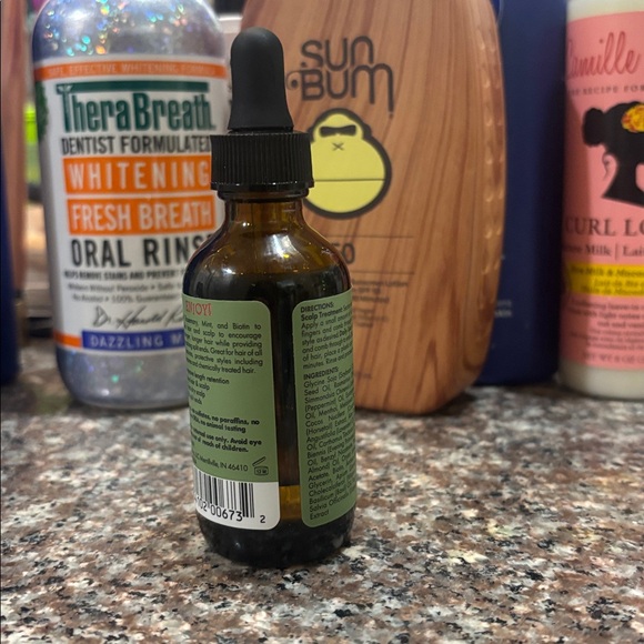 Mielle Rosemary Mint Hair Oil - Green - Picture 4 of 4